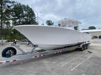 37' Front Runner 2021 Yacht For Sale